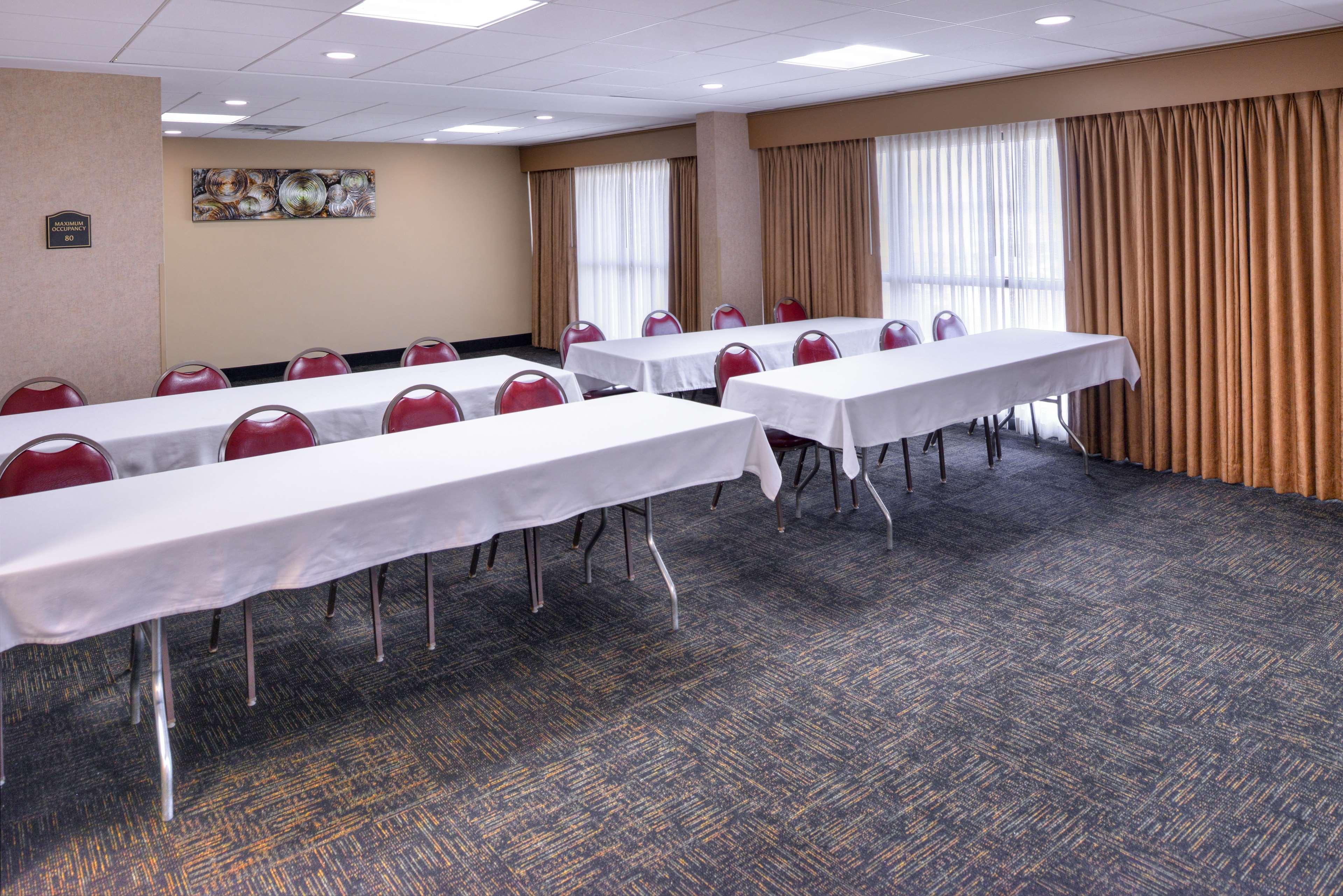 Best Western Plus Midwest Inn Omaha Exterior foto