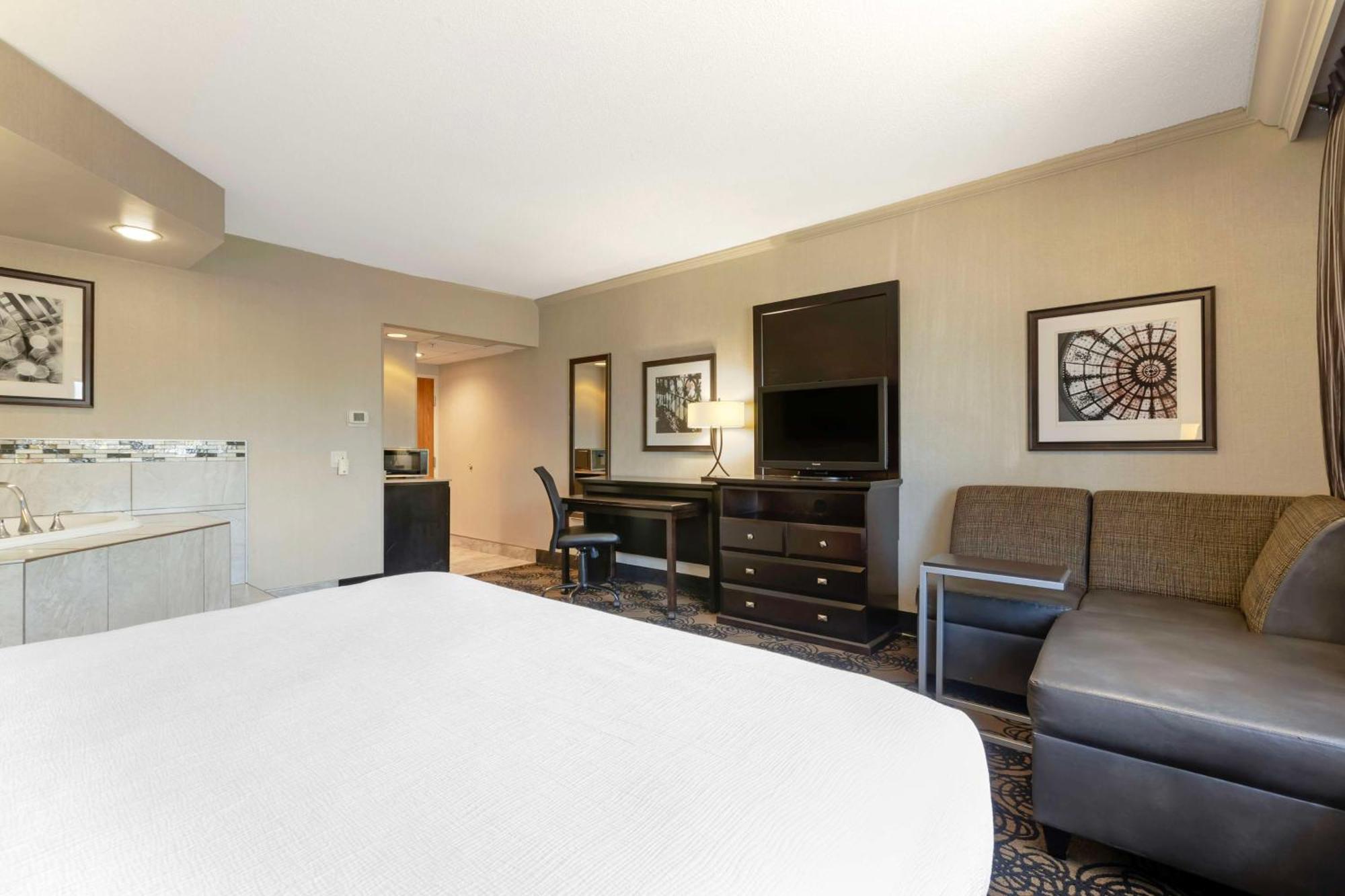 Best Western Plus Midwest Inn Omaha Exterior foto